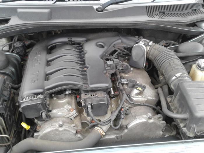 Chrysler 3.5 V6 motor