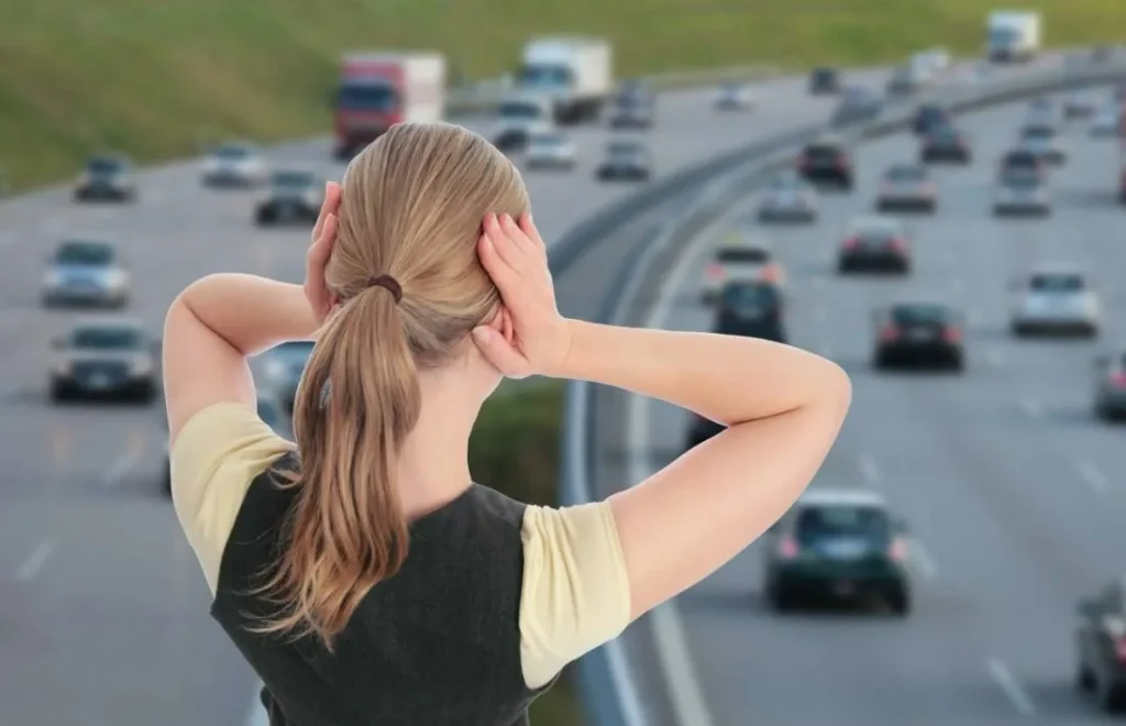 Kloppen van de motor, mogelijke oorzaken en mogelijkheden om het probleem te verhelpen