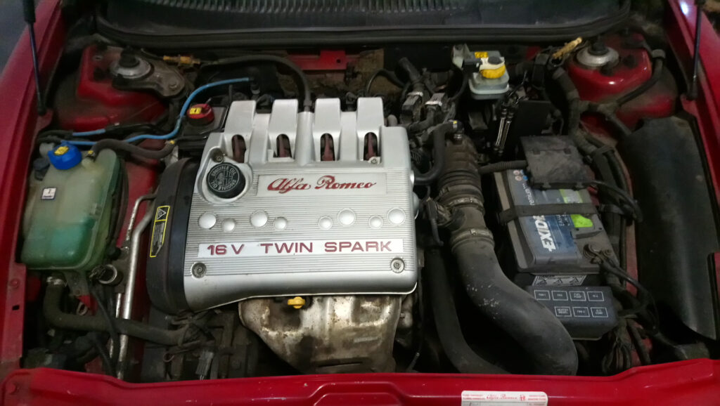 Alfa Romeo Twin Spark motor