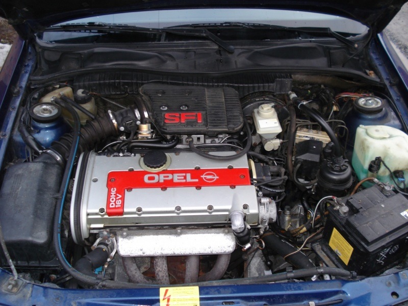 Opel C20XE en C20LET 2.0 motoren