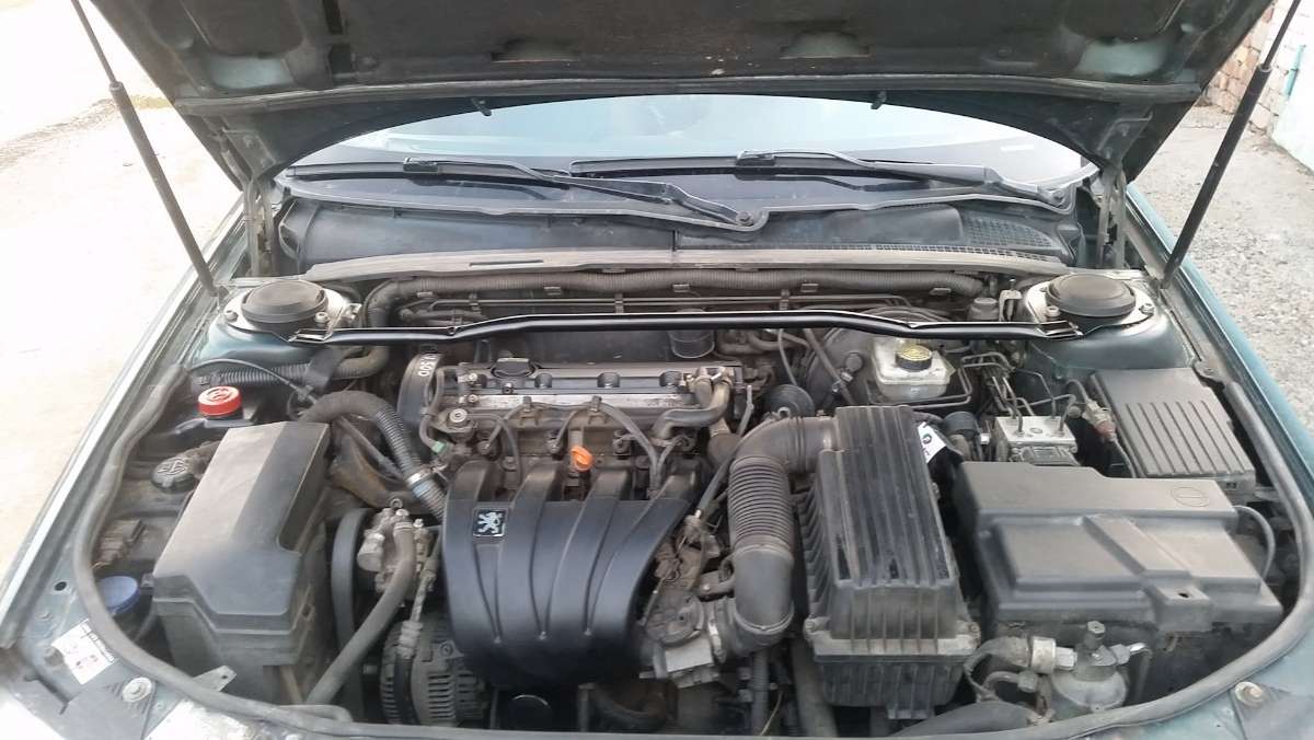 Citroën/Peugeot XU7JB (LFX) 1.8 motor