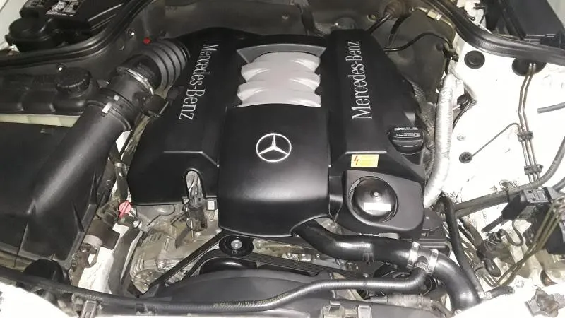 Mercedes-Benz M112 E26 2.6 motor