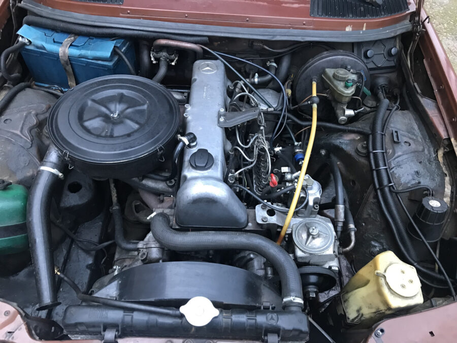 Mercedes OM617 3.0 motor