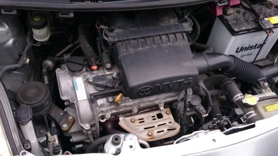 Toyota 2SZ-FE 1.3 motor